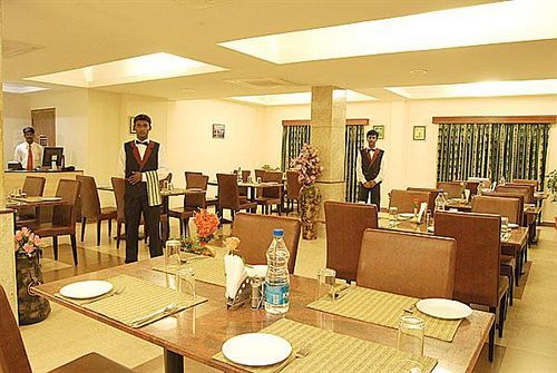 Hotel Vinayaga By Poppys, Rāmeswaram Extérieur photo